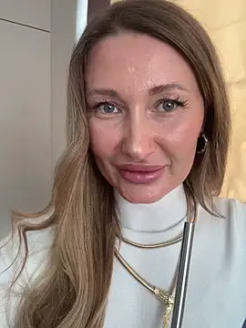 Snapshot of Sweet_Pussy2024 chatting on February 2, 9:08 am Sweet Pussy2024 online show from February 2, 9:08 am