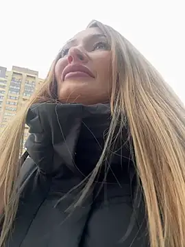 Snapshot of Sweet_Pussy2024 chatting on February 14, 11:10 am Sweet Pussy2024 online show from February 14, 11:10 am