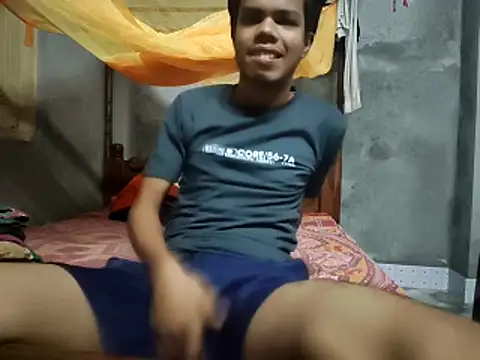 HomeCum online show from November 11, 1:00 pm