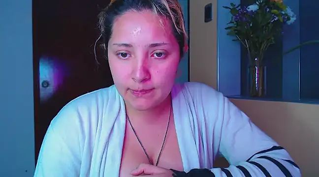 Snapshot of Hinako0Satorii_ chatting on March 13, 11:49 pm Hinako0Satorii online show from March 13, 11:49 pm