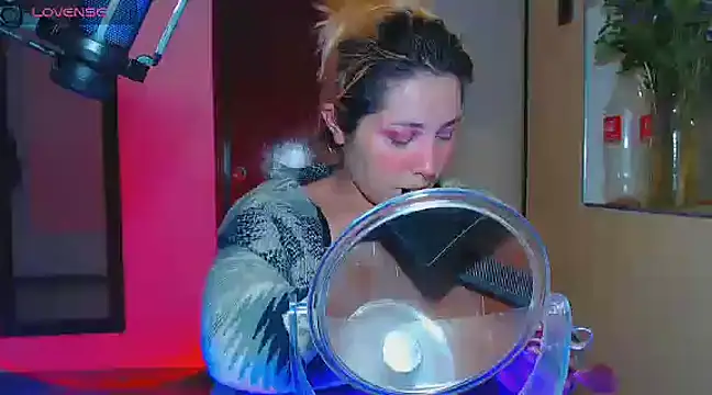 Snapshot of Hinako0Satorii_ chatting on March 21, 12:29 am Hinako0Satorii online show from March 21, 12:29 am