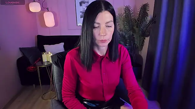 MonicaCheerful online show from February 11, 9:20 am