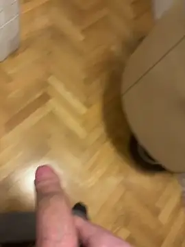 Snapshot of nejdb chatting on February 20, 12:49 pm nejdb online show from February 20, 12:49 pm