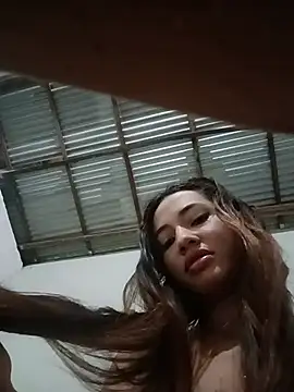 Snapshot of -Nicol chatting on November 22, 10:03 am -Nicol online show from November 22, 10:03 am