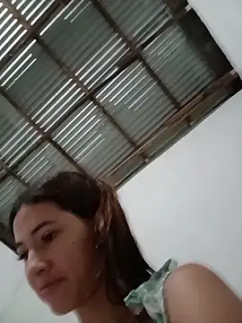 Snapshot of -Nicol chatting on November 24, 10:04 am -Nicol online show from November 24, 10:04 am