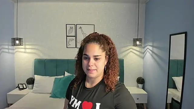 ninna curly online show from December 1, 5:34 am