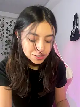 LiLy kIndly online show from December 17, 9:32 pm