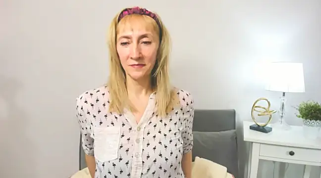 Snapshot of MargaretMilf69 chatting on February 19, 7:38 pm MargaretMilf69 online show from February 19, 7:38 pm