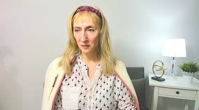 Snapshot of MargaretMilf69 chatting on February 20, 4:14 pm MargaretMilf69 online show from February 20, 4:14 pm