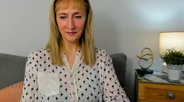 Snapshot of MargaretMilf69 chatting on March 4, 7:22 pm MargaretMilf69 online show from March 4, 7:22 pm