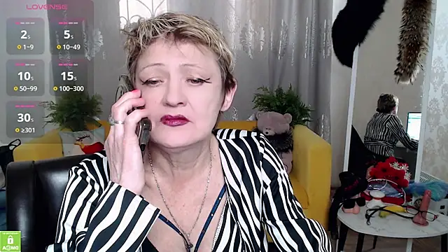 SexyGrandma  online show from February 18, 7:26 am