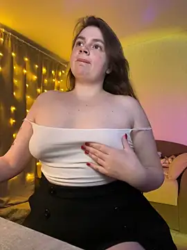 Snapshot of DearAlise chatting on February 15, 8:54 pm DearAlise online show from February 15, 8:54 pm