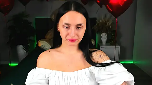 EmiliaBeynard online show from February 25, 5:04 pm