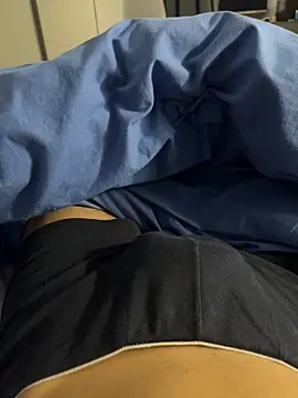 Snapshot of Milleseghe99 chatting on January 27, 8:17 pm Milleseghe99 online show from January 27, 8:17 pm