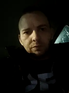 Milankure111 online show from February 19, 9:25 pm