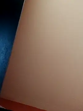 Milankure111 online show from February 26, 6:26 am