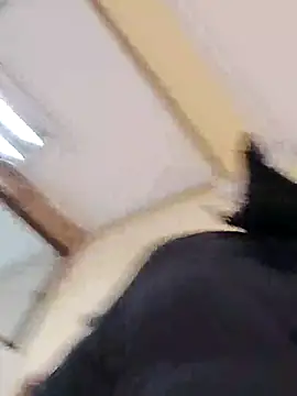 Milankure111 online show from February 26, 9:42 am