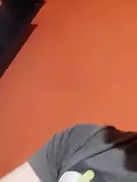 Milankure111 online show from March 2, 2:54 pm