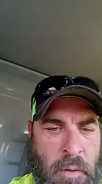Snapshot of thickdaddy2982 chatting on March 12, 6:44 pm thickdaddy2982 online show from March 12, 6:44 pm