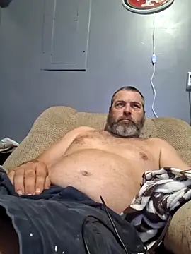 Snapshot of thickdaddy2982 chatting on March 17, 12:41 am thickdaddy2982 online show from March 17, 12:41 am
