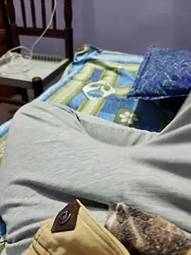 xmanrawan2 online show from December 21, 12:45 pm