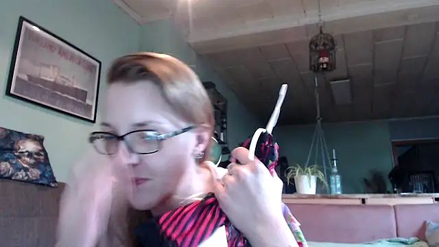 Astrid-Gilbert online show from January 30, 8:22 am