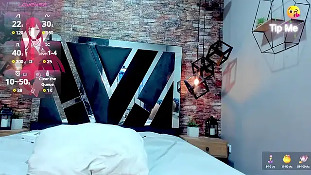 zoe taylorr1 online show from March 19, 9:38 am