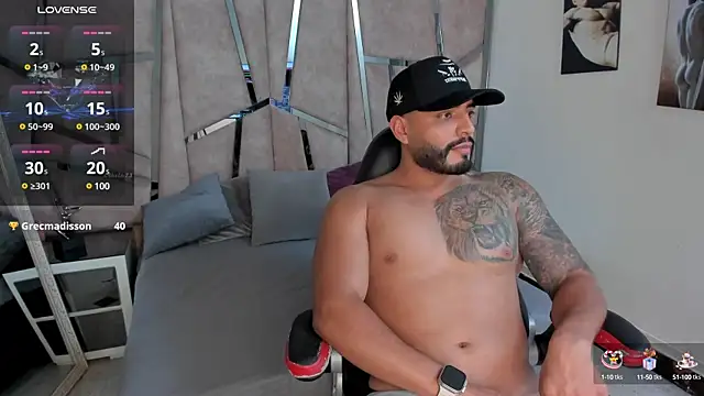 LeandroRusso online show from January 29, 1:37 am