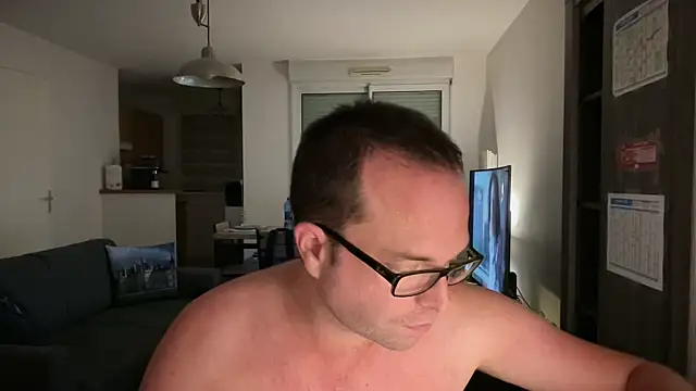 Snapshot of Funnyjul31 chatting on October 26, 5:30 pm Funnyjul31 online show from October 26, 5:30 pm