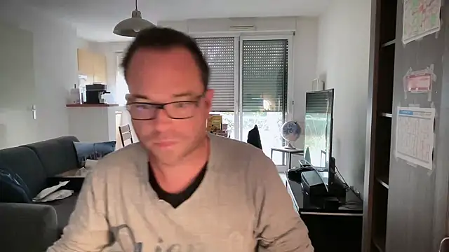 Snapshot of Funnyjul31 chatting on November 1, 12:51 pm Funnyjul31 online show from November 1, 12:51 pm