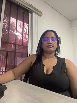 Snapshot of my_cam chatting on February 26, 7:05 pm my cam online show from February 26, 7:05 pm