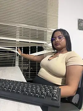 Snapshot of my_cam chatting on March 20, 12:40 am my cam online show from March 20, 12:40 am