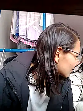 bri ali online show from February 3, 7:00 pm