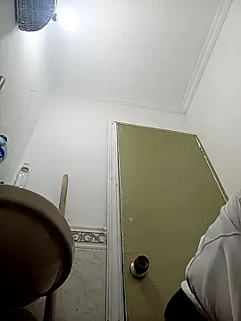 bri ali online show from March 4, 11:11 pm