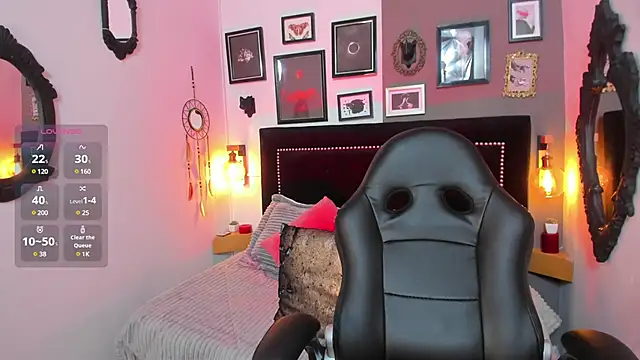 nina  dixon online show from February 1, 11:48 pm