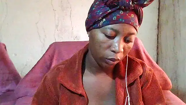 Hotchic22 online show from September 23, 7:22 am