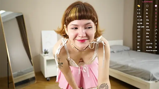 ElvaAxley online show from March 22, 6:03 pm