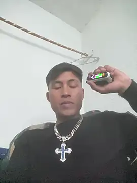 EduardoEspinoza12 online show from February 1, 10:23 pm