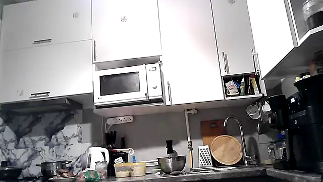 Misssweet s online show from November 28, 4:15 am