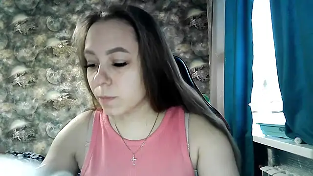 Snapshot of Misssweet_s chatting on February 6, 6:40 am Misssweet s online show from February 6, 6:40 am