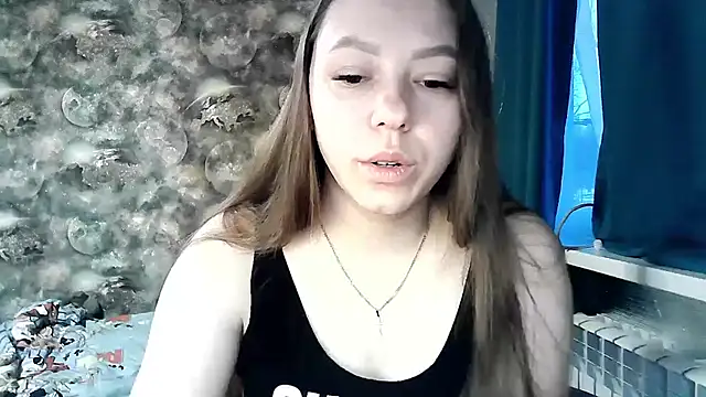 Snapshot of Misssweet_s chatting on February 27, 4:45 am Misssweet s online show from February 27, 4:45 am