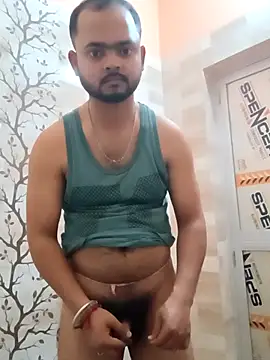 guavam65 online show from April 13, 2:44 pm