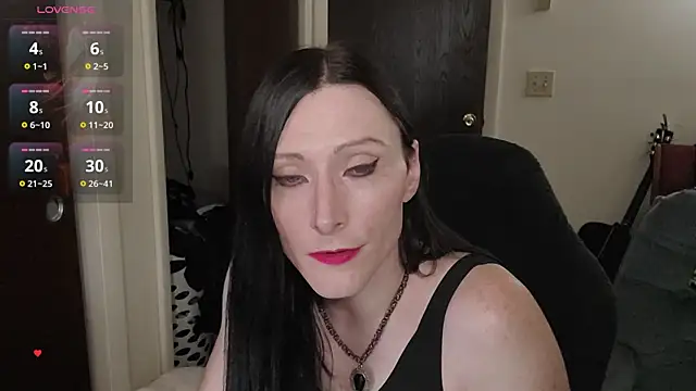 Snapshot of Ivyrose4999 chatting on July 21, 5:26 pm Ivyrose4999 online show from July 21, 5:26 pm