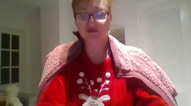 Luzia-Sal online show from February 5, 6:02 am