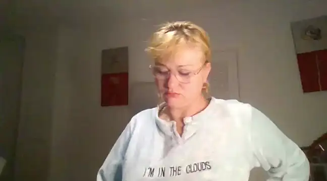 Luzia-Sal online show from February 15, 7:27 am