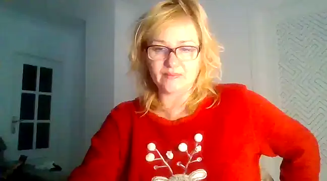 Luzia-Sal online show from March 2, 9:21 am