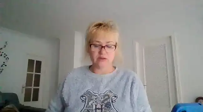 Luzia-Sal online show from March 7, 8:13 am