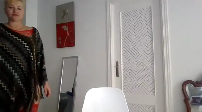 Luzia-Sal online show from March 9, 1:15 pm