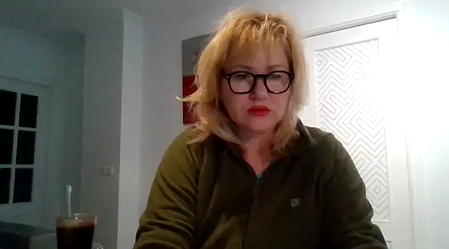 Luzia-Sal online show from March 14, 5:57 pm