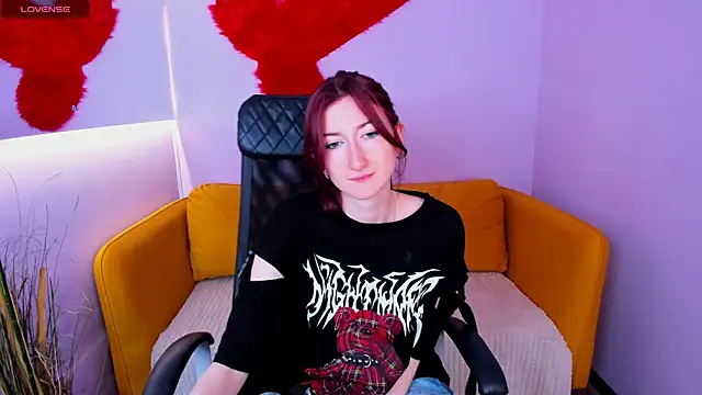 Violet Moreau online show from July 10, 9:56 am